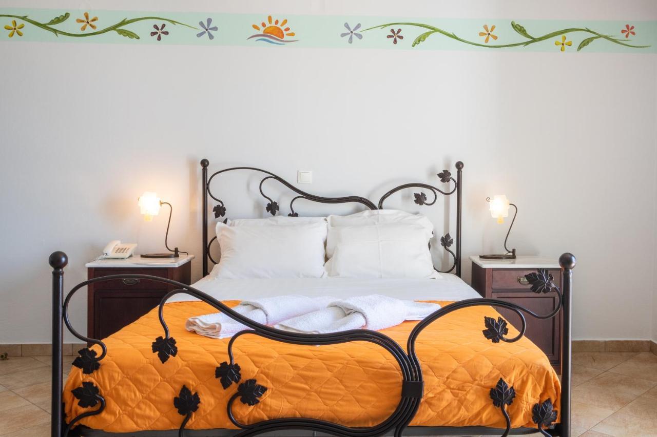 Dilina Studios Arkasa Habitación foto