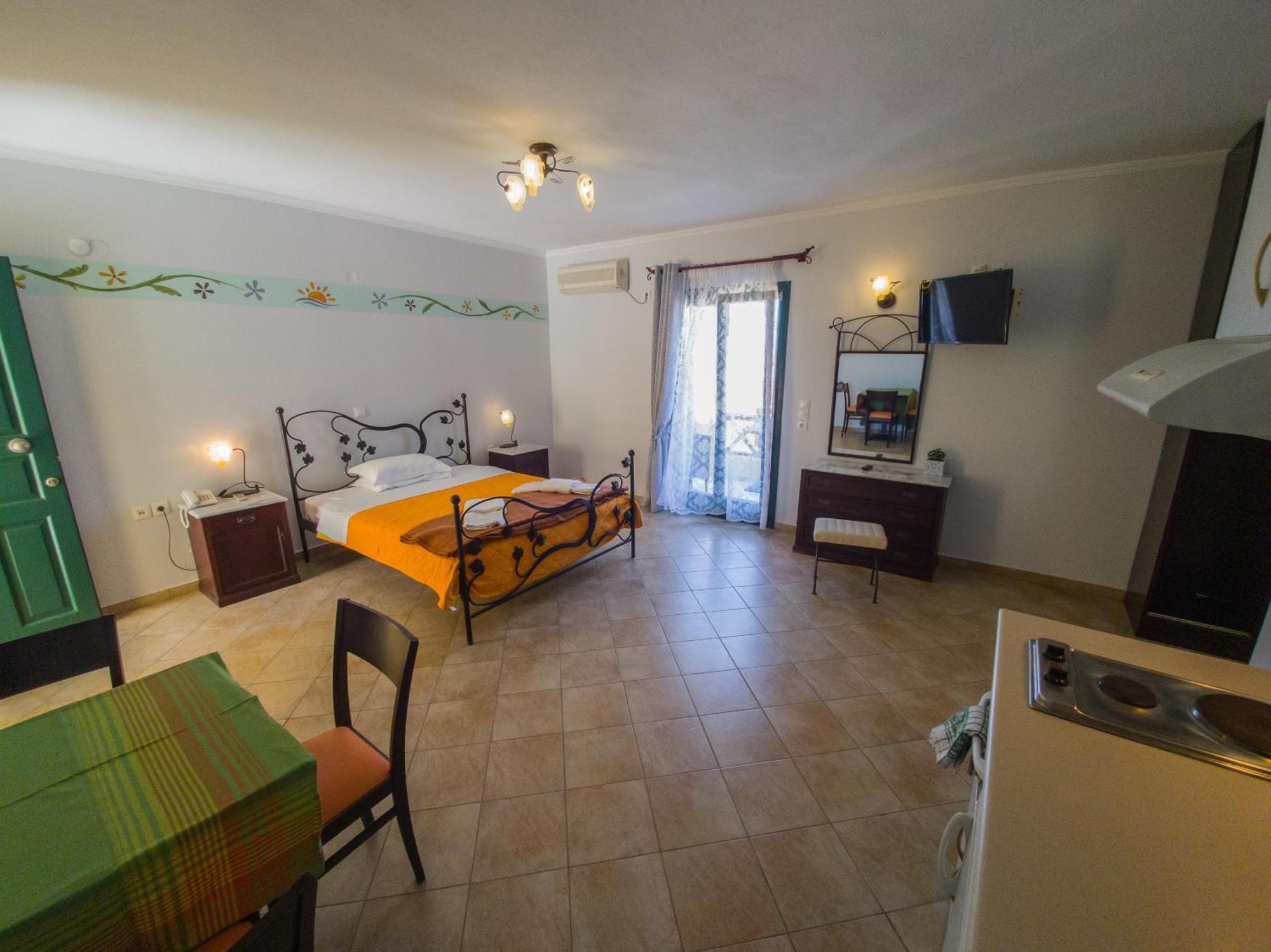 Dilina Studios Arkasa Habitación foto