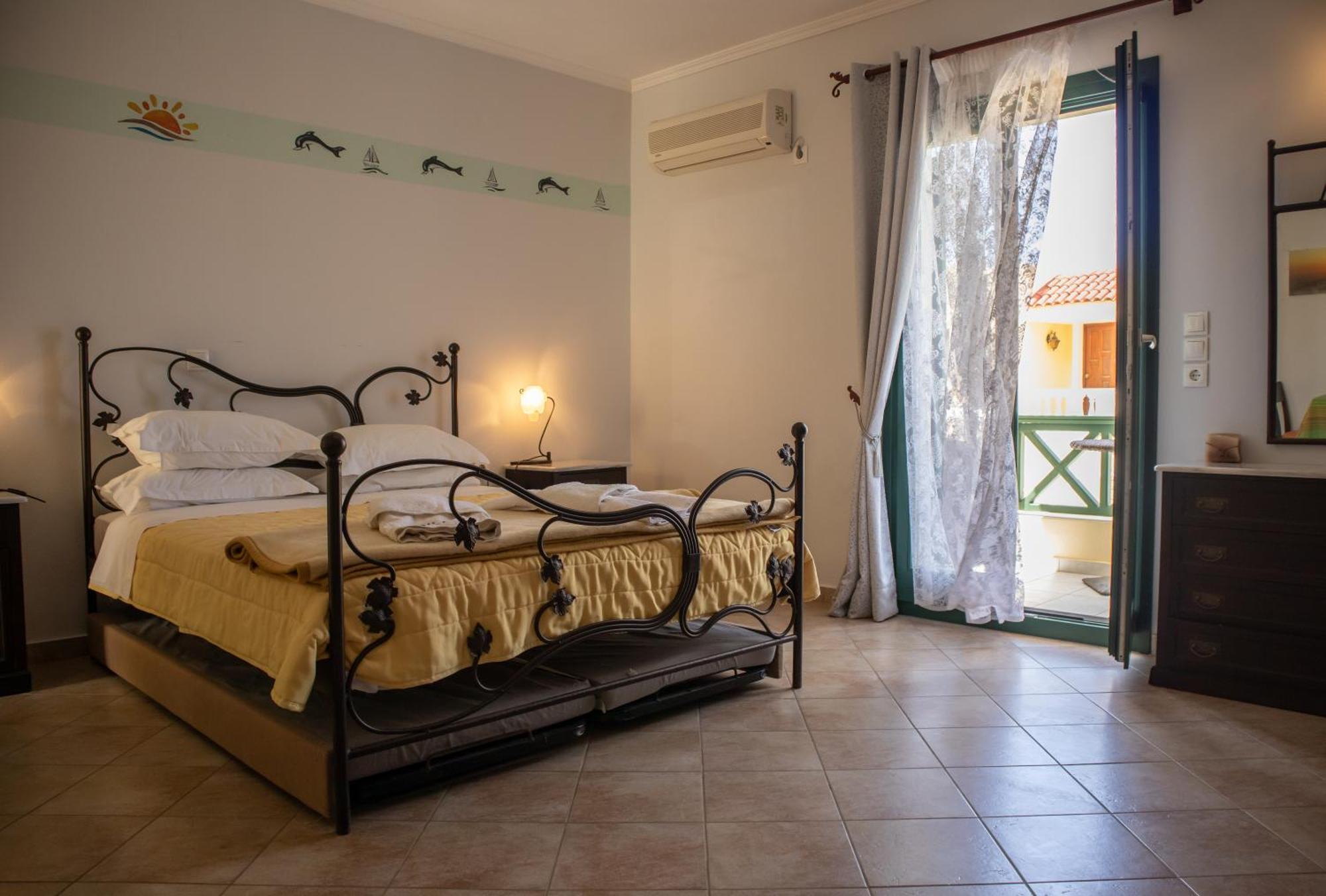 Dilina Studios Arkasa Habitación foto