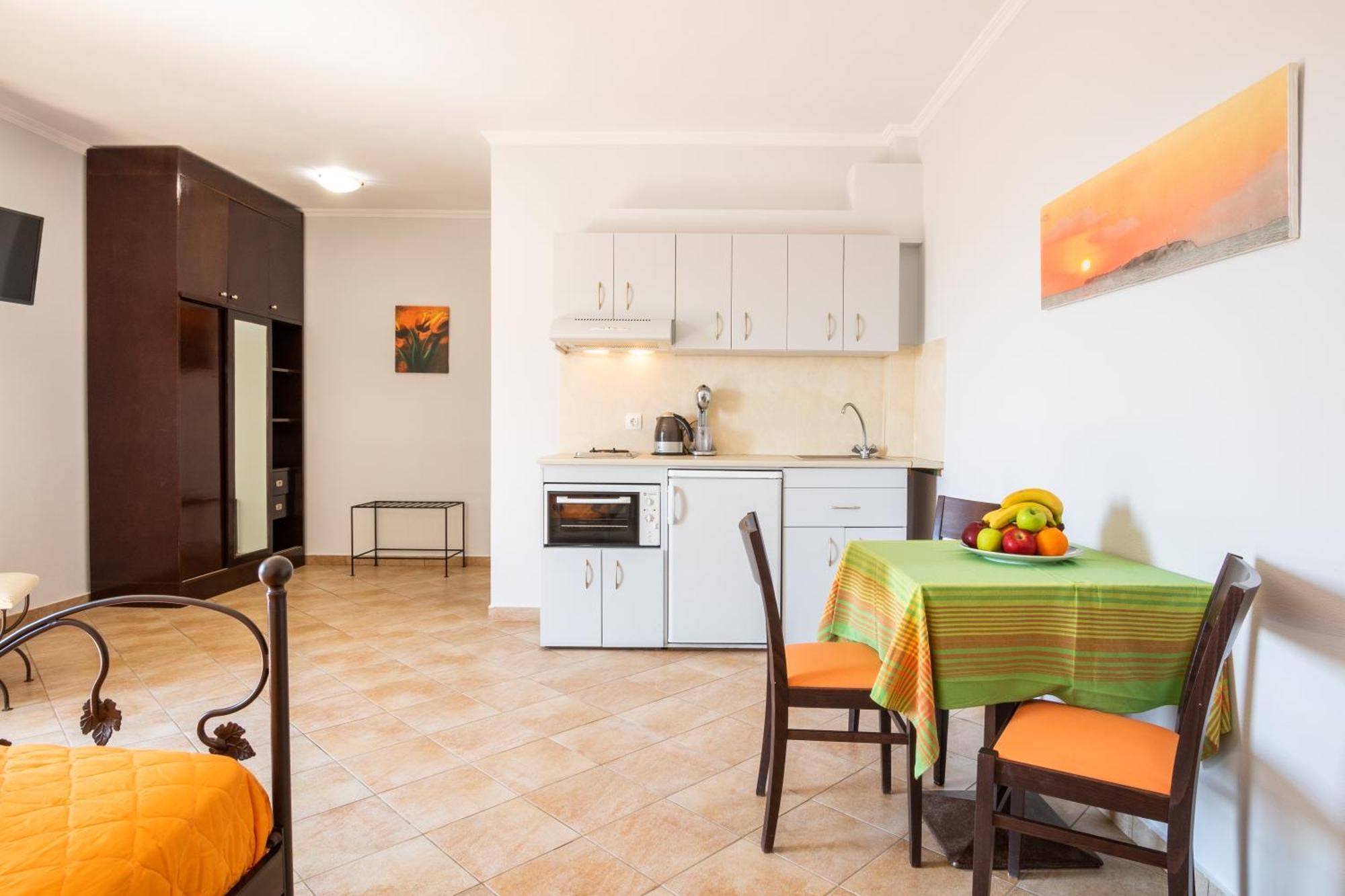 Dilina Studios Arkasa Habitación foto